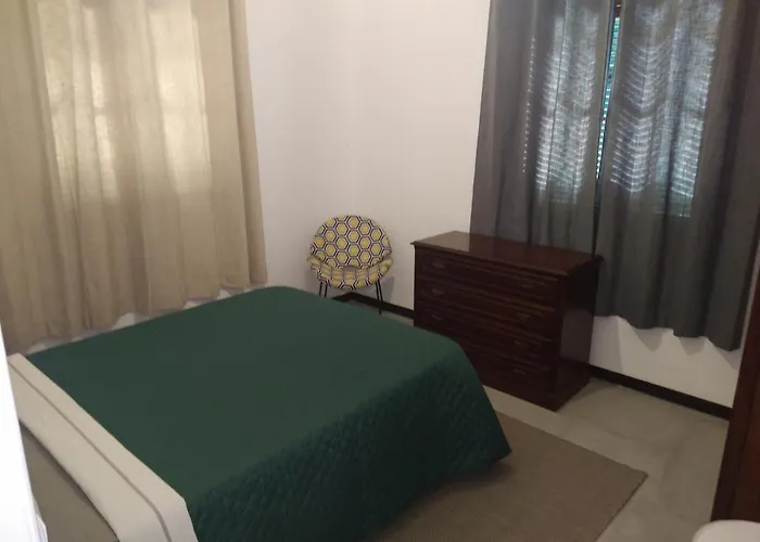 Сasa de vacaciones Bus Stop House 84