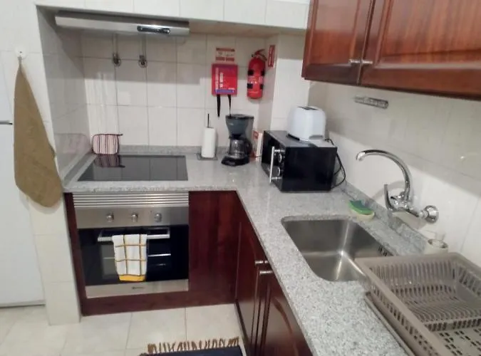 Bus Stop House 84 Сasa de vacaciones *